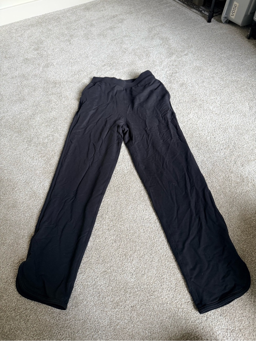 Lululemon Straight Leg pant